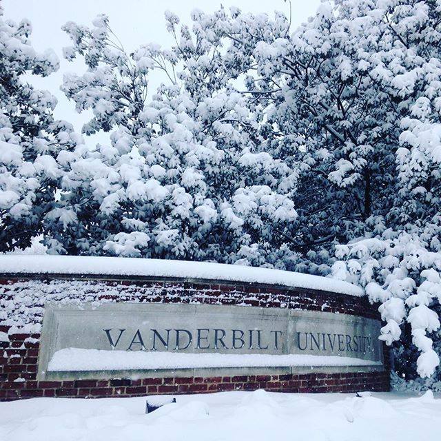 12439082_10153919891771907_1706885803005952843_n