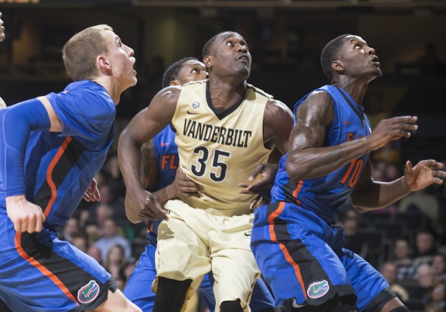Vanderbilt defeats Florida 67-61. Photos by Joe Howell