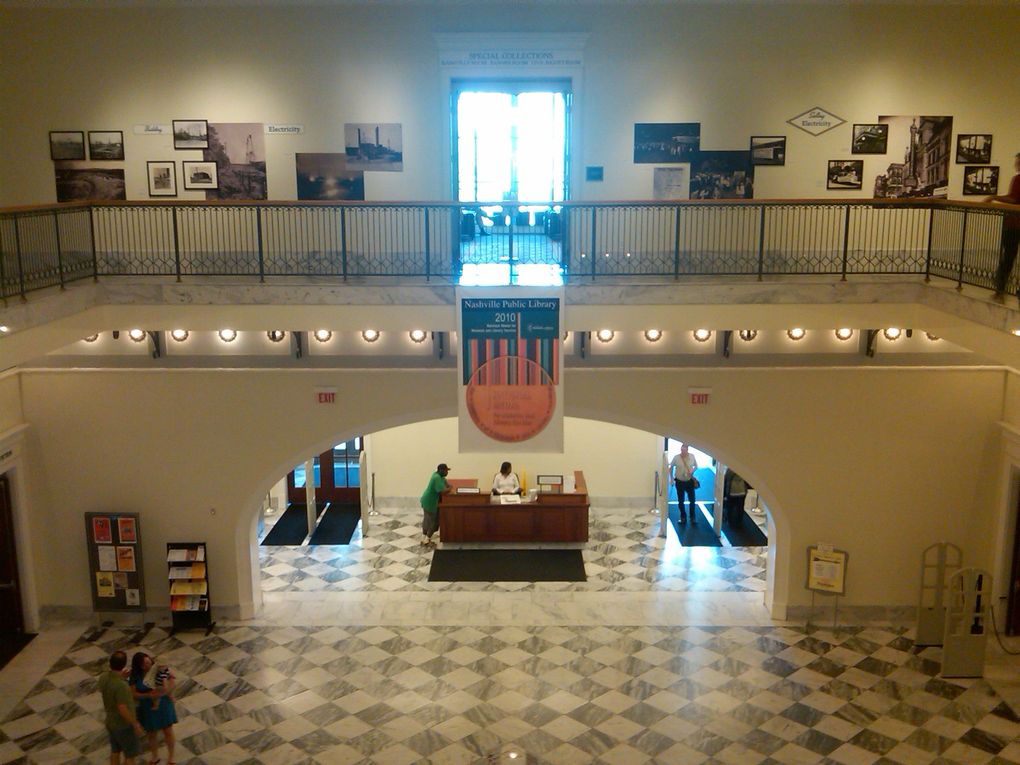 Main Library lobby Inside 'Dores Vanderbilt University